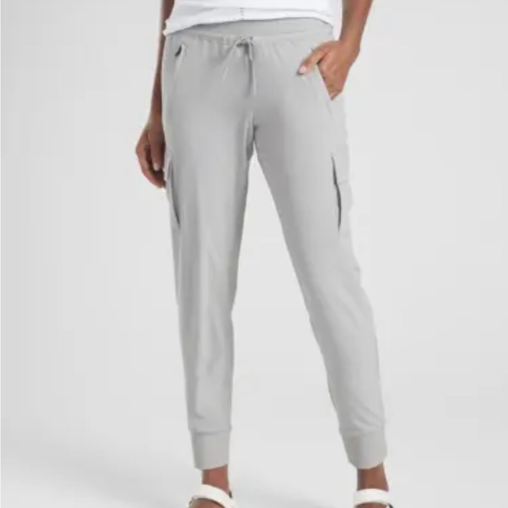 Athleta Sutton Jogger size 10